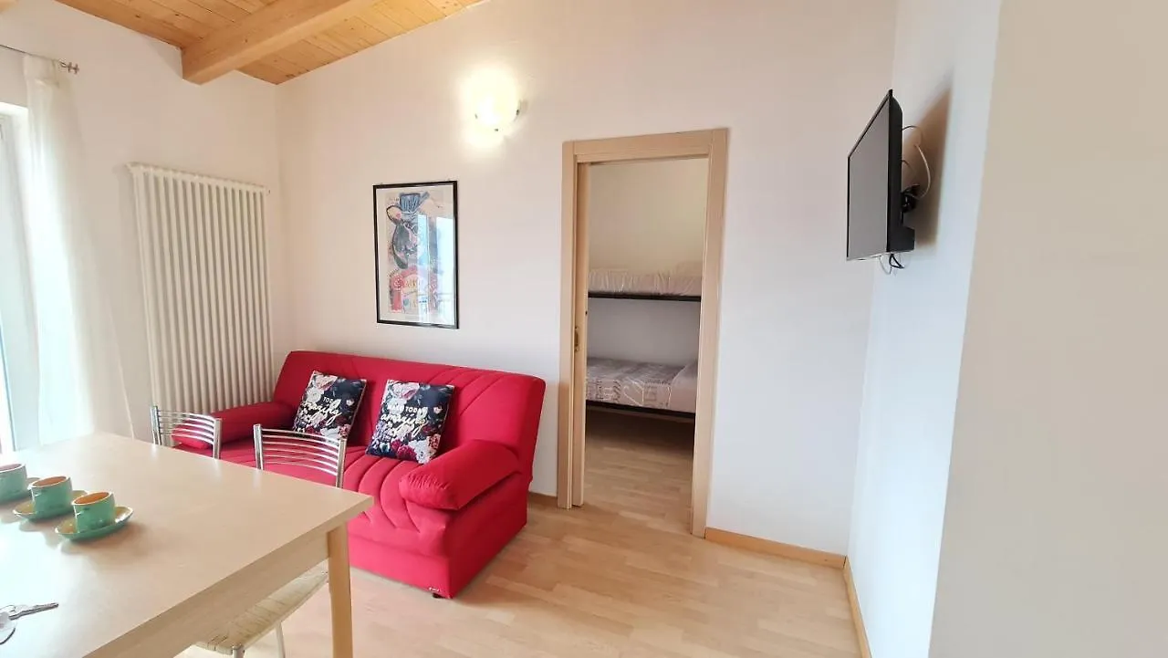 Casa Elka Residence Lake View And Pool By Garda Domus Mea Pieve  Daire Pieve (Lombardy)