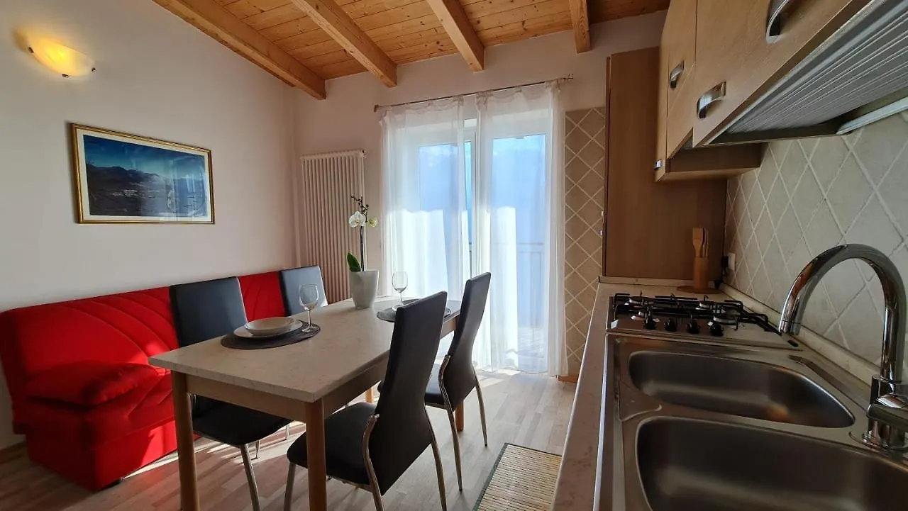 Casa Elka Residence Lake View And Pool By Garda Domus Mea Pieve  Italien