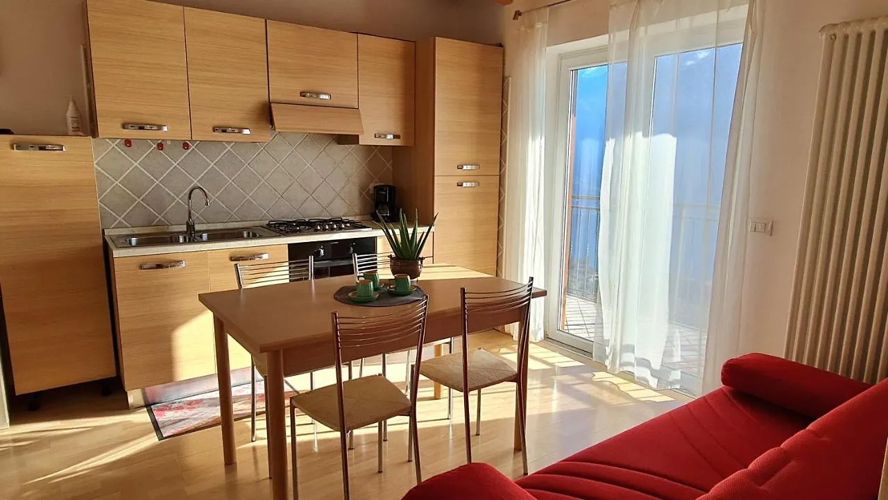 Apartment Casa Elka Residence Lake View And Pool By Garda Domus Mea Pieve  Italien