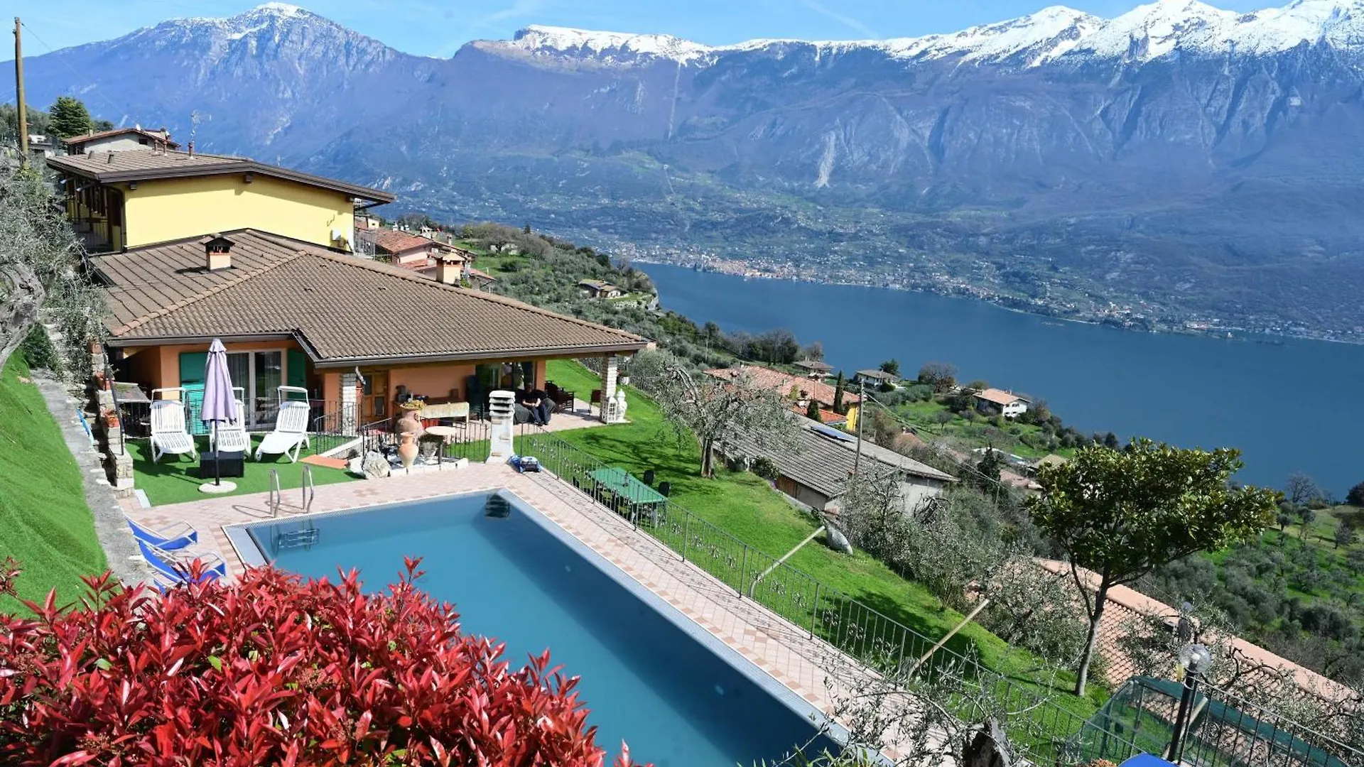 Casa Elka Residence Lake View And Pool By Garda Domus Mea Pieve  Pieve (Lombardy)