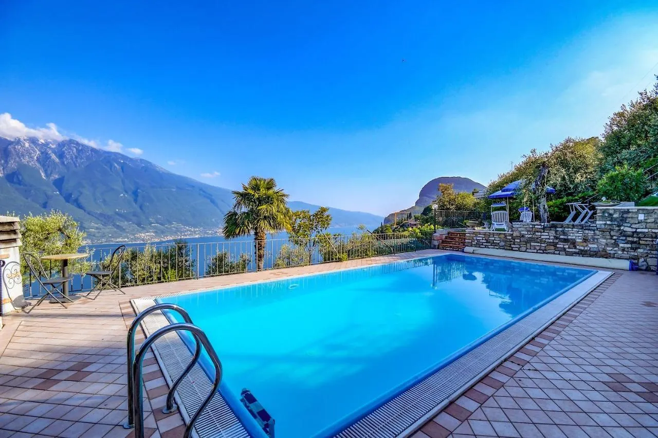 Casa Elka Residence Lake View And Pool By Garda Domus Mea Pieve  Pieve (Lombardy)