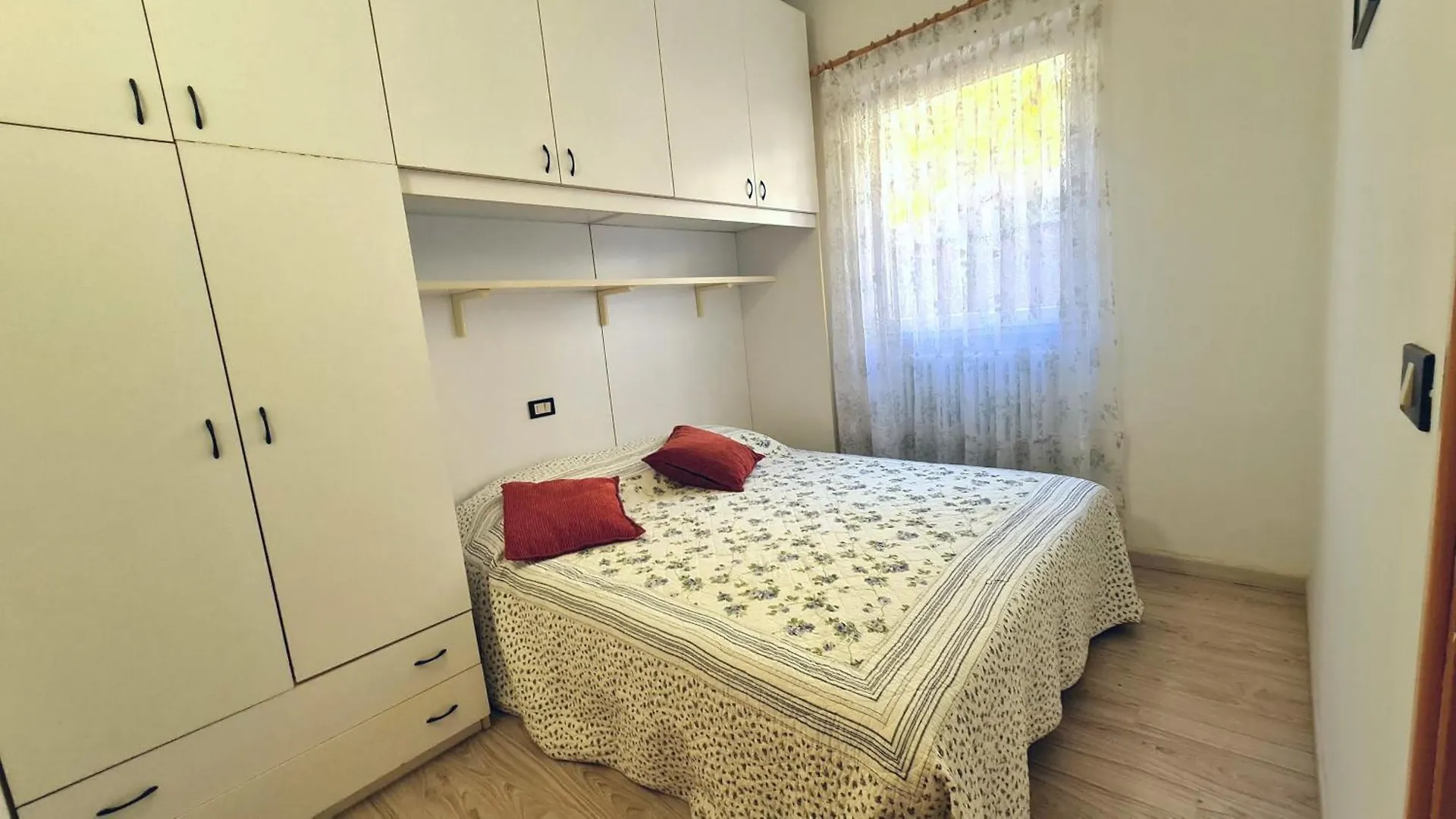 Casa Elka Residence Lake View And Pool By Garda Domus Mea Pieve  0*, Pieve (Lombardy) Italy