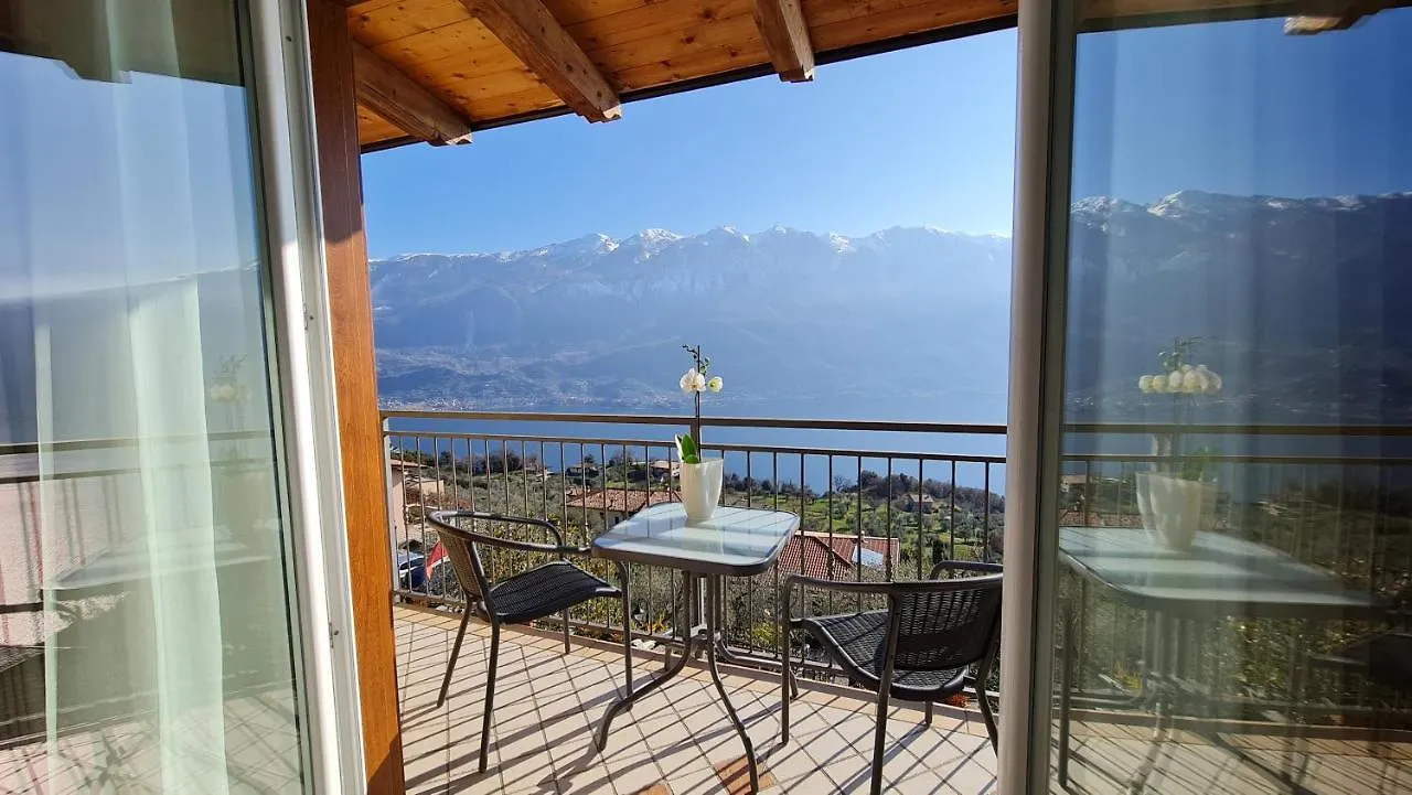 Casa Elka Residence Lake View And Pool By Garda Domus Mea Pieve  Apartment