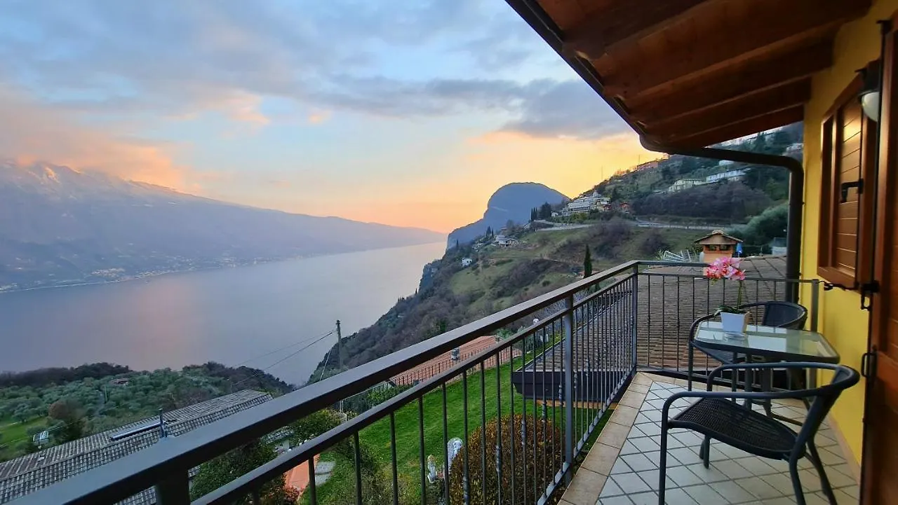 Apartment Casa Elka Residence Lake View And Pool By Garda Domus Mea Pieve
